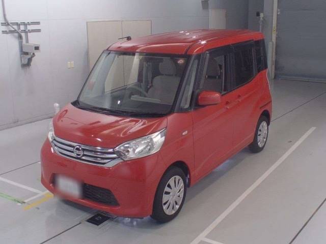 32 NISSAN DAYZ ROOX B21A 2014 г. (CAA Chubu)